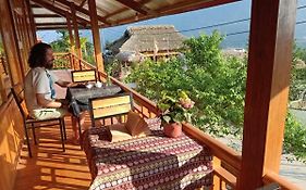 Lenh'S Family House